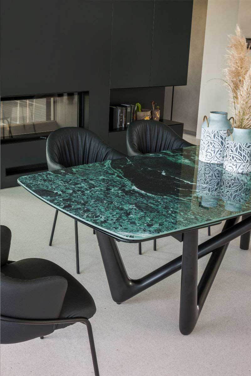 Edge table extensible en céramique "Verde Alpi"