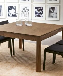 tavolo da pranzo quadrato trasformabile ed allungabile in frassino tinto noce.